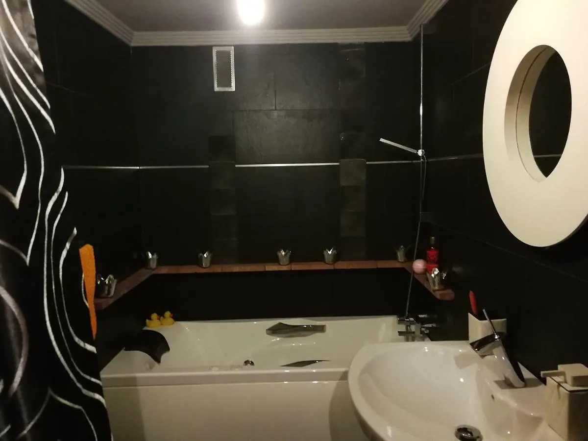 Homestay Habitacion Con Garage Bilbao Spain